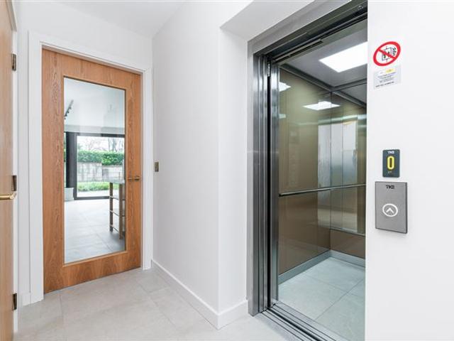 Terraced House to rent in Bluebell, Dublin