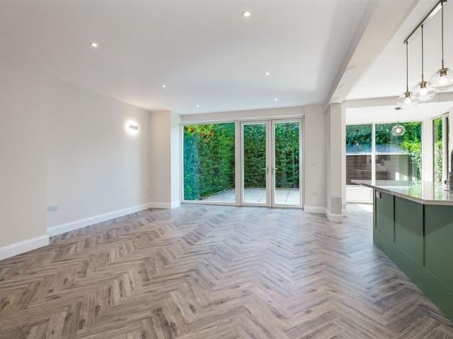 House to rent in Bluebell, North Tipperary
