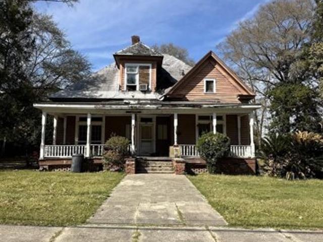 House for sale in Hawkinsville