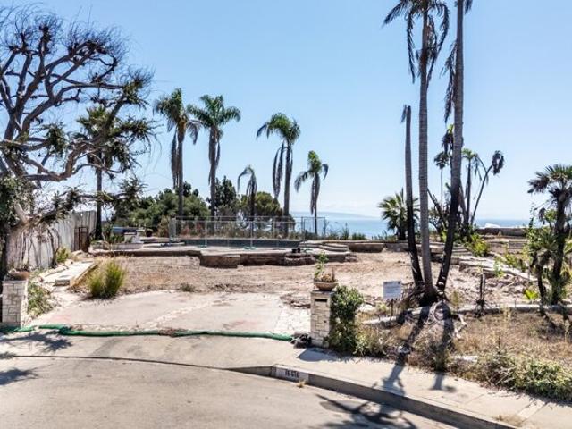 Land for sale in Canoga Park, California