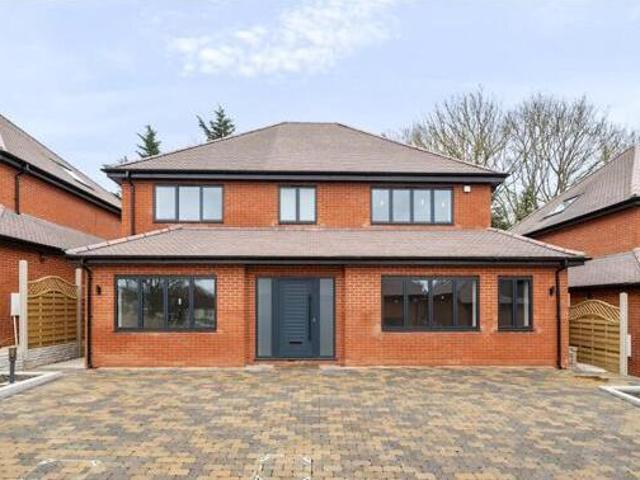 House for sale in Bushey, Hertsmere