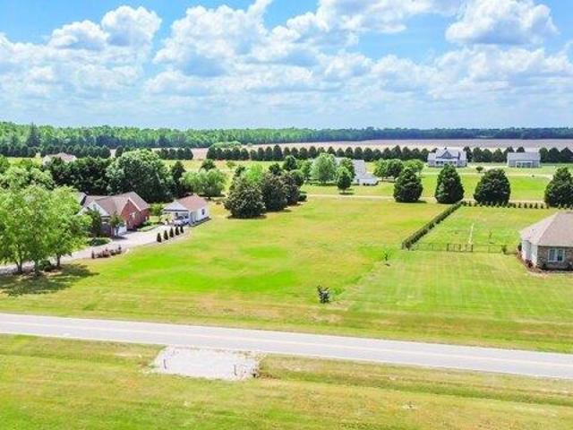 Land for sale in Merry Hill