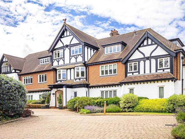 Apartment for rent in Bushey