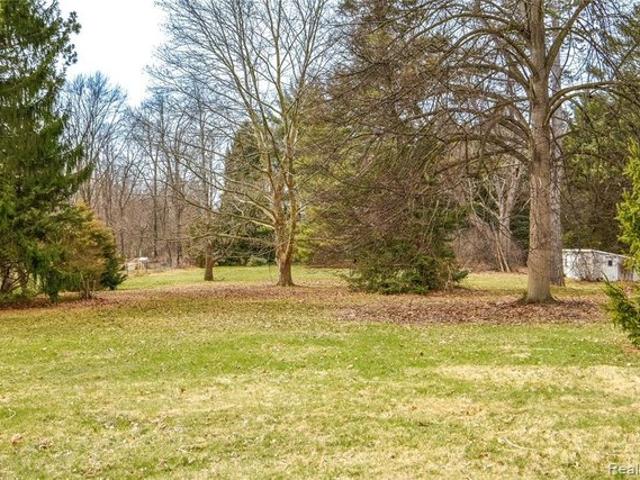 Land for sale in Waterford, Michigan