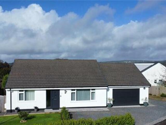 House for sale in Lamellion, Cornwall