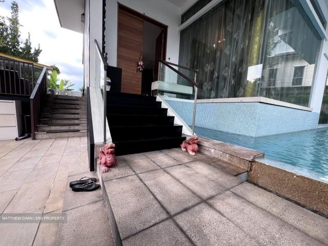 Detached House for sale in 23 North West