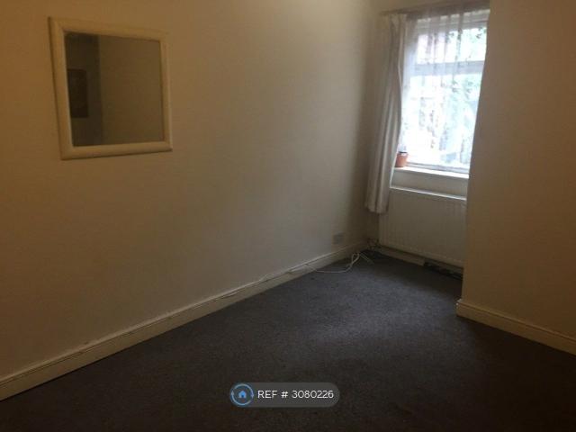 House for rent in West Bank, Widnes