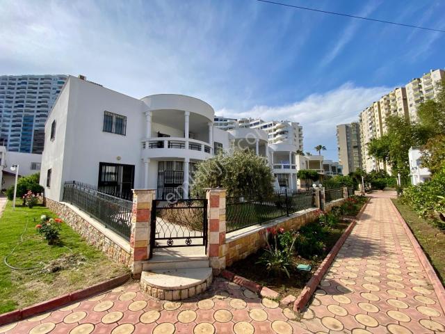 Erdemli, Mersin içerisinde kiralık Villa