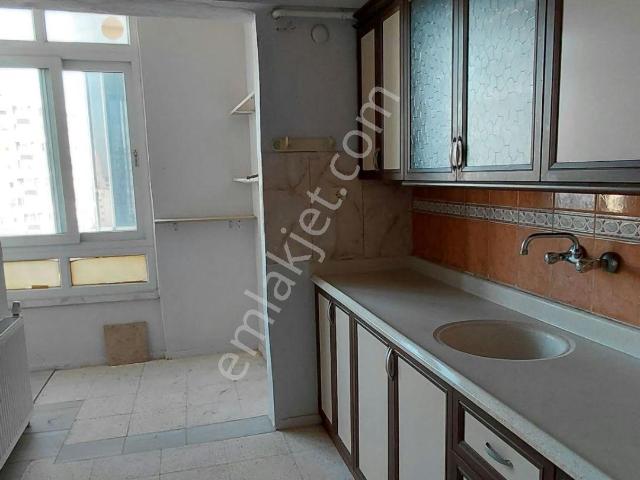 75.Yıl, Mezitli içerisinde kiralık mülk