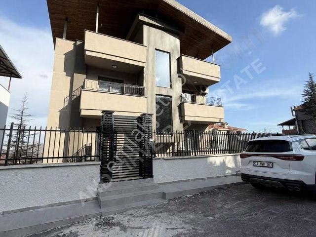 Toroslar, Mersin içerisinde satılık Villa