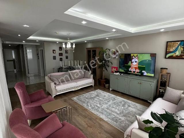 Yenişehir, Mersin içerisinde kiralık mülk
