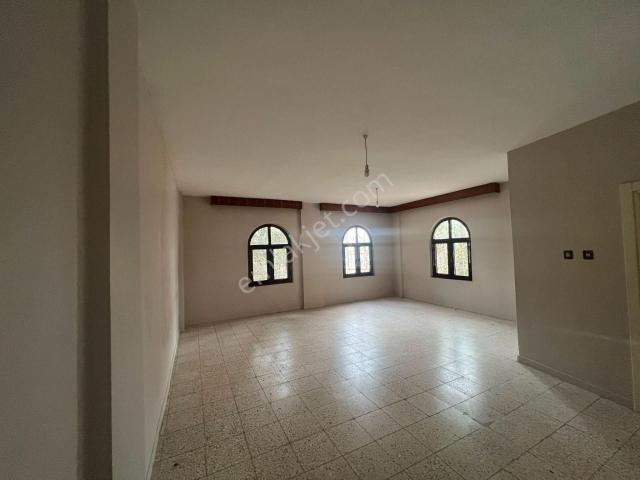 Yenişehir, Mersin içerisinde satılık Villa
