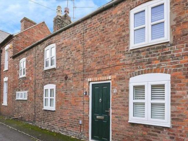 House for sale in Crookhill, Worcestershire