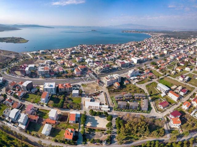 Aliağa, İzmir içerisinde satılık Villa
