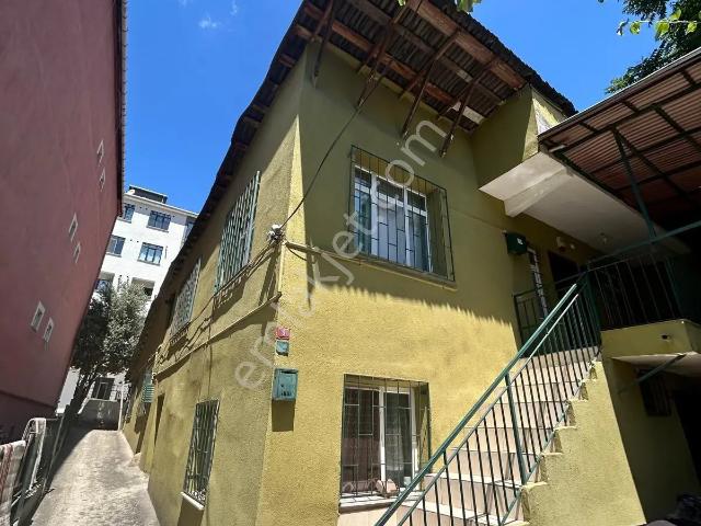 Kartal, İstanbul içerisinde satılık Bina