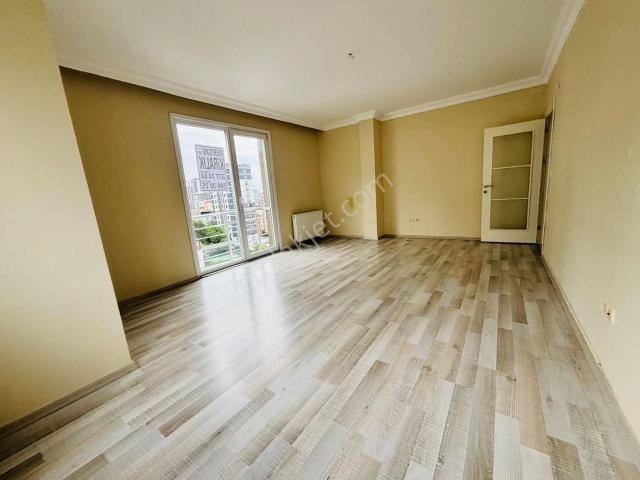 Hürriyet Mahallesi, Kartal içerisinde kiralık mülk