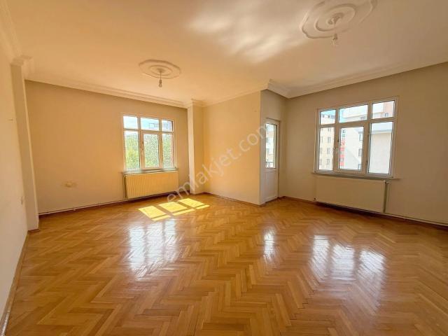 Pendik, İstanbul içerisinde kiralık mülk