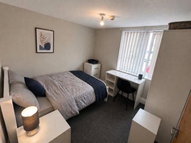 House for rent in Falcon Lodge, Wales