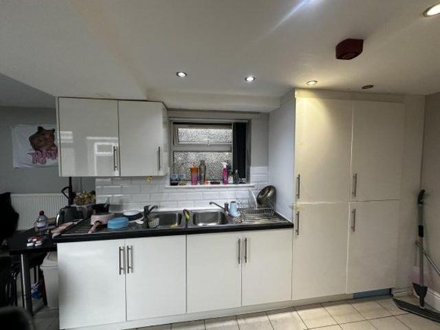 House for rent in Falcon Lodge, Wales