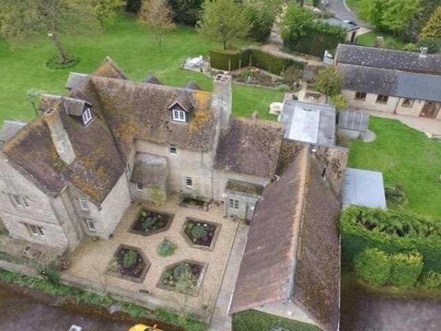 House for rent in Evershot, Oxfordshire