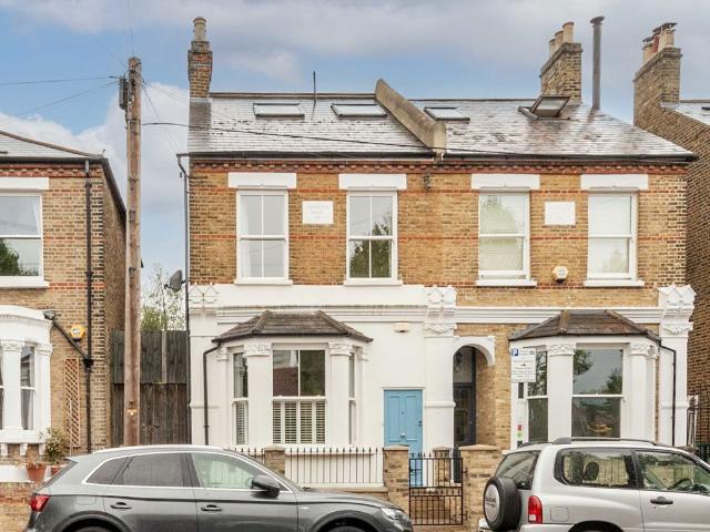 Apartment for rent in London Borough of Wandsworth, Greater London