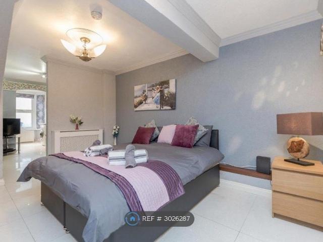 Apartment for rent in North Watford, Hertfordshire