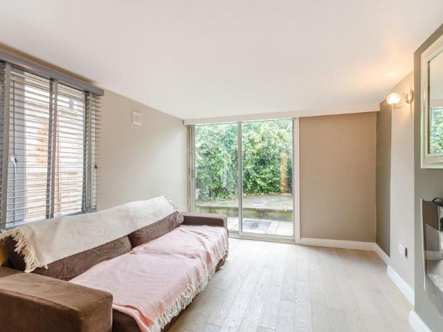 Apartment for rent in London Borough of Wandsworth, Greater London