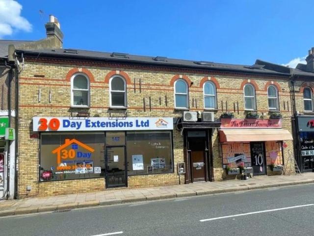 Apartment for rent in South Wimbledon, Greater London