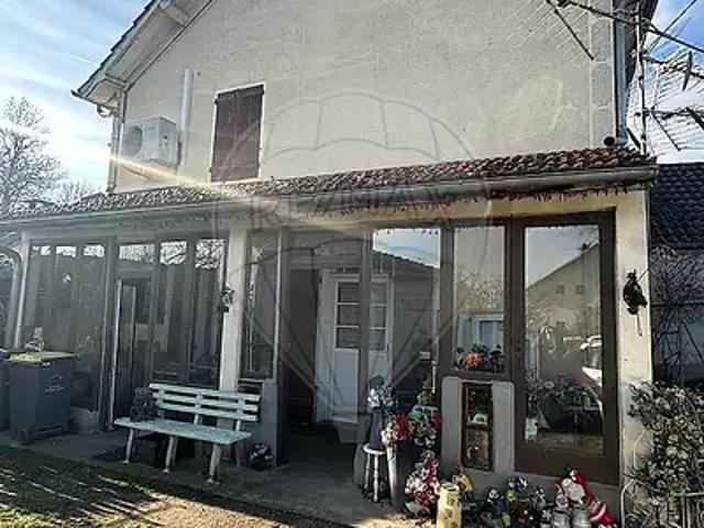 Maison vente à Louhans-Châteaurenaud, Mervans