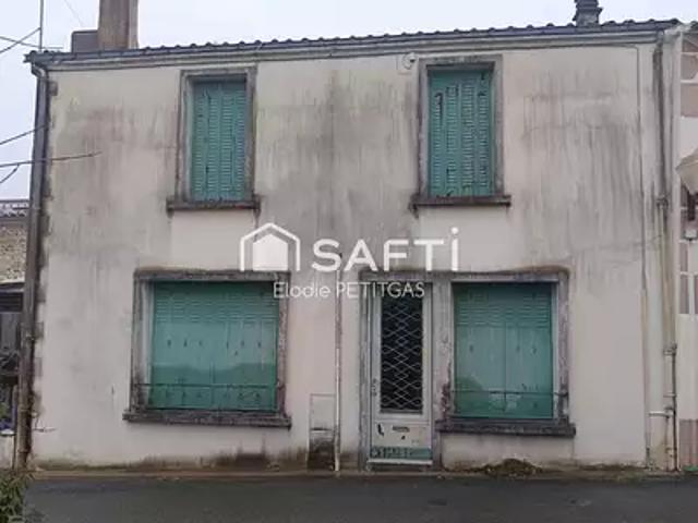 Maison vente à Fontenay-le-Comte, Mervent