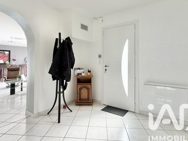 Maison vente à Fontenay-le-Comte, Mervent