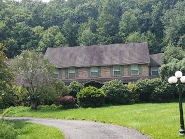 House for sale in Gilbert, Pennsylvania
