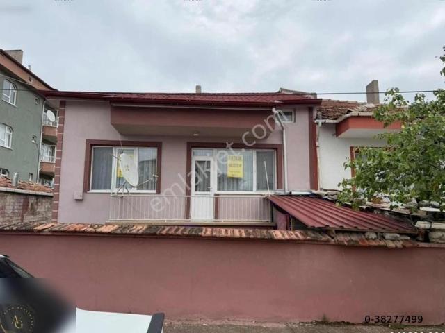 Merzifon içerisinde satılık Villa