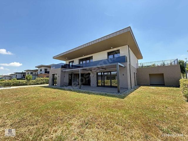 Büyükçekmece, İstanbul içerisinde satılık Villa