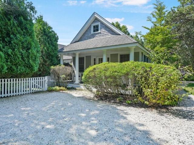 House for sale in Edgartown, Dukes County