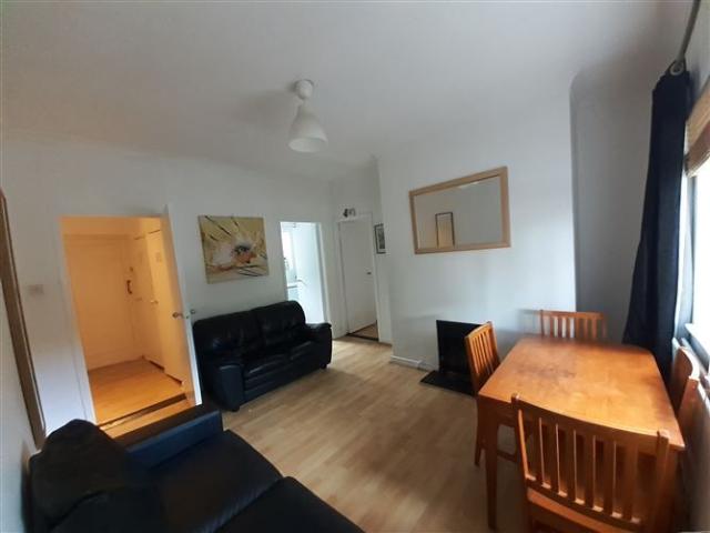 Apartment to rent in Bluebell, North Tipperary