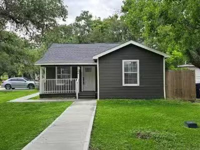 House for sale in El Campo