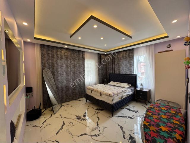 Seyhan, Mestanzade Mahallesi içerisinde satılık Villa