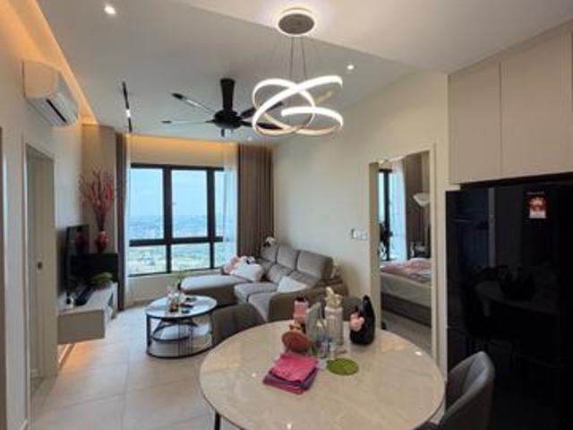 Serviced Residence for sale in Seri Kembangan, Majlis Bandaraya Subang Jaya