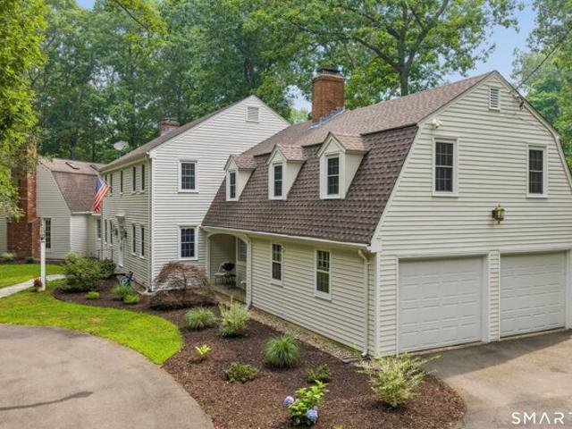 House for sale in Farmington, Connecticut