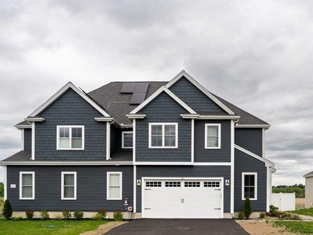 Condo for sale in West Bridgewater, Massachusetts