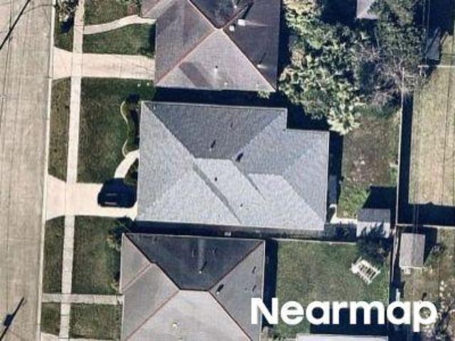 House for sale in Bucktown, Metairie