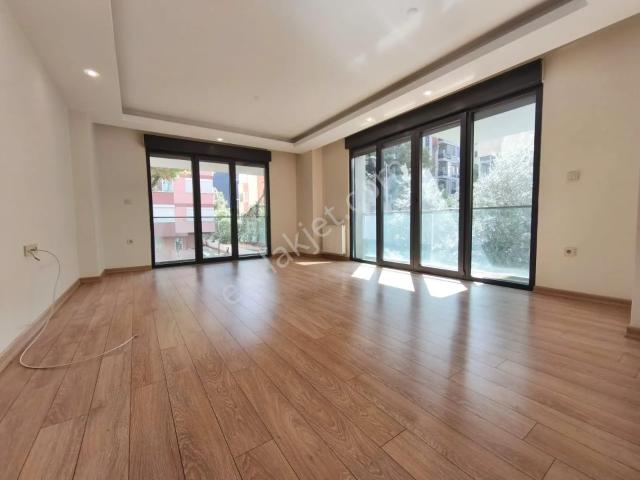 Erenköy Mahallesi, Kadıköy içerisinde kiralık mülk