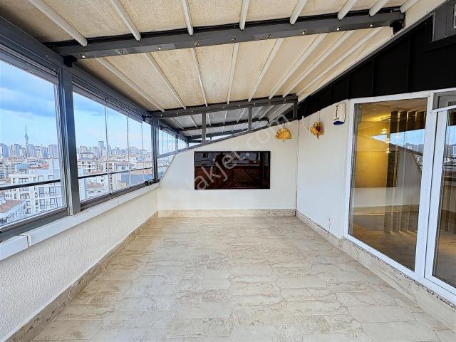 Kadiköy, İstanbul içerisinde satılık mülk