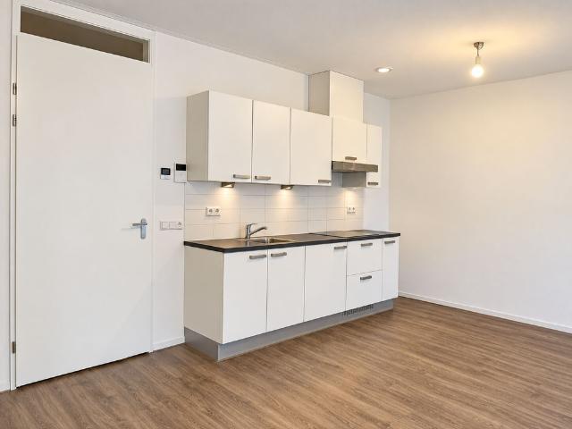 Appartement te huur in Duivendrecht, Noord Holland