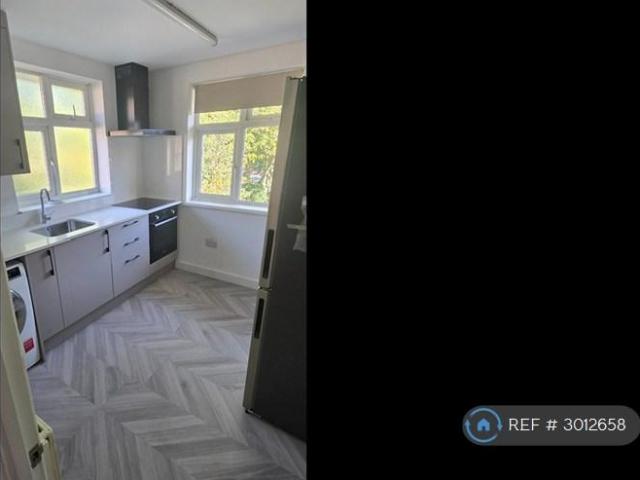 Apartment for rent in London Borough of Harrow, Greater London