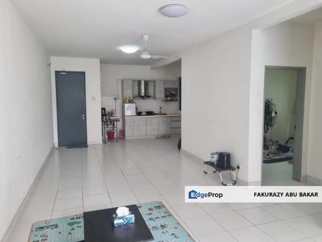 Condominium for sale in Petaling, Alam Impian