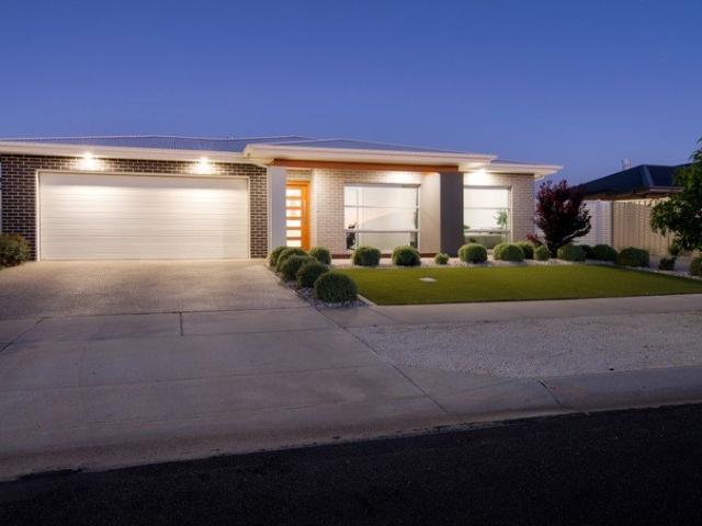 House for sale in Horsham, Victoria