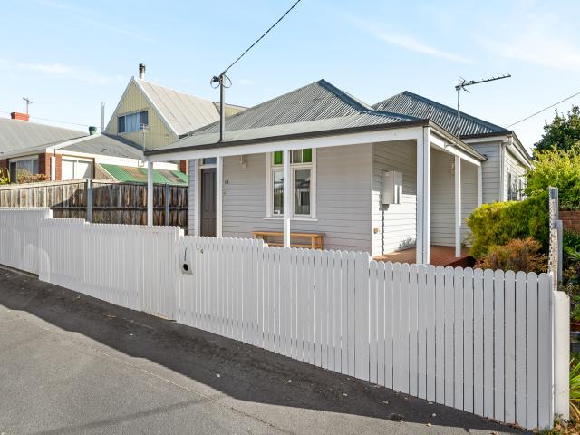 House for sale in New Town