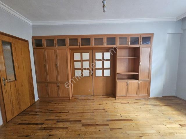 Nakipoğlu Mahallesi, Karatay içerisinde kiralık mülk